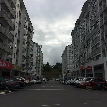 Sya Honey Homestay With Netflix Cameron Highlands Exterior photo