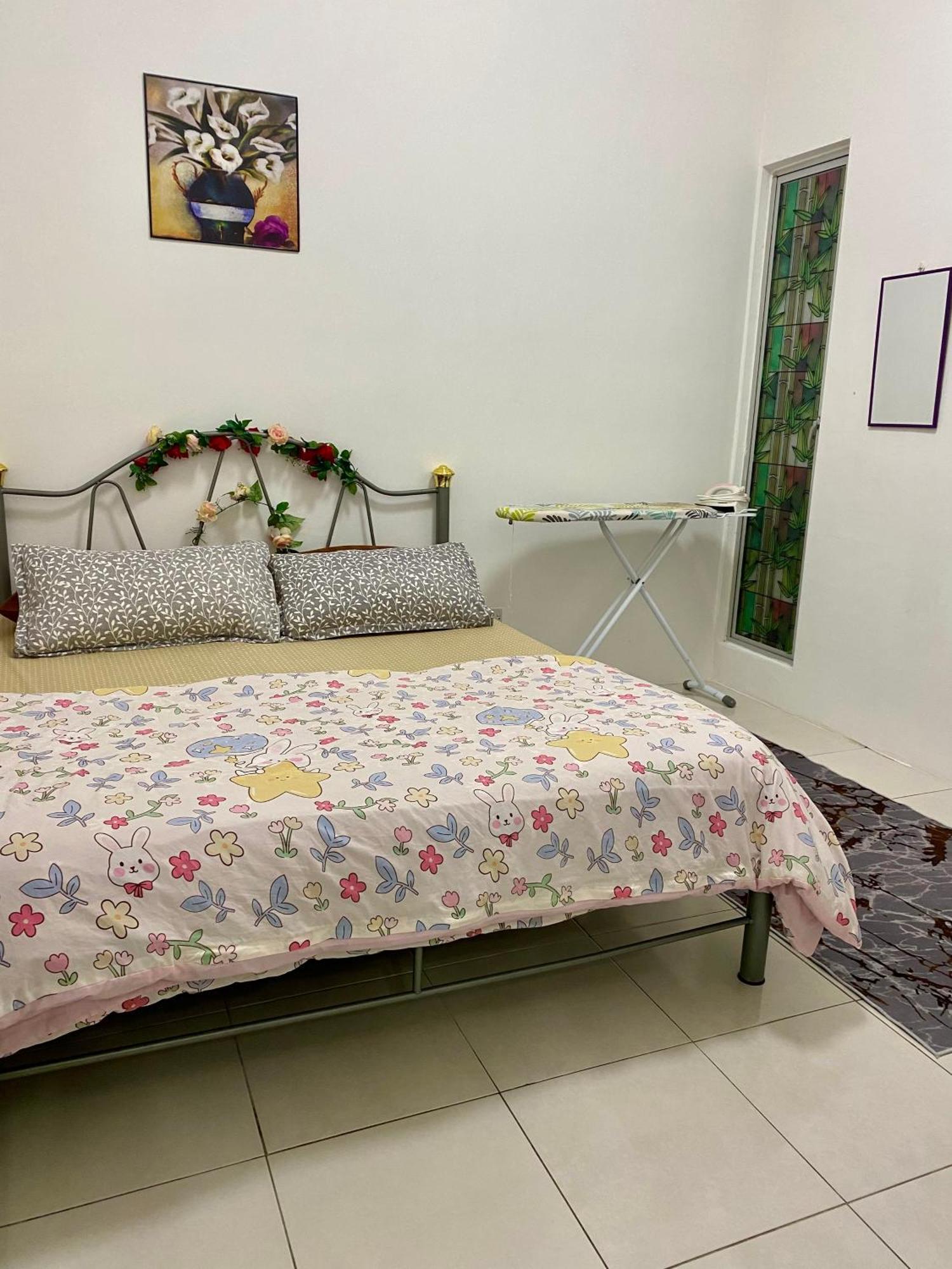 Sya Honey With Netflix Apartment